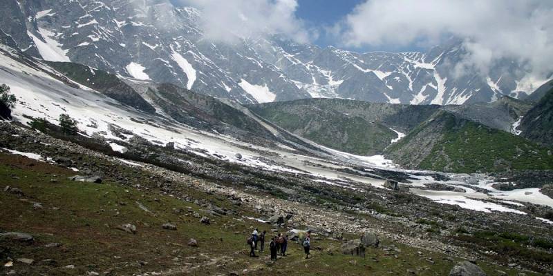 Snow Trekking in Himachal Pradesh